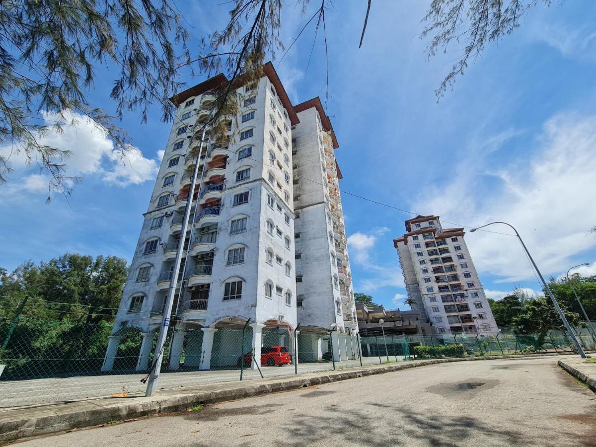 Sunshine Bay Resort Port Dickson Esterno foto