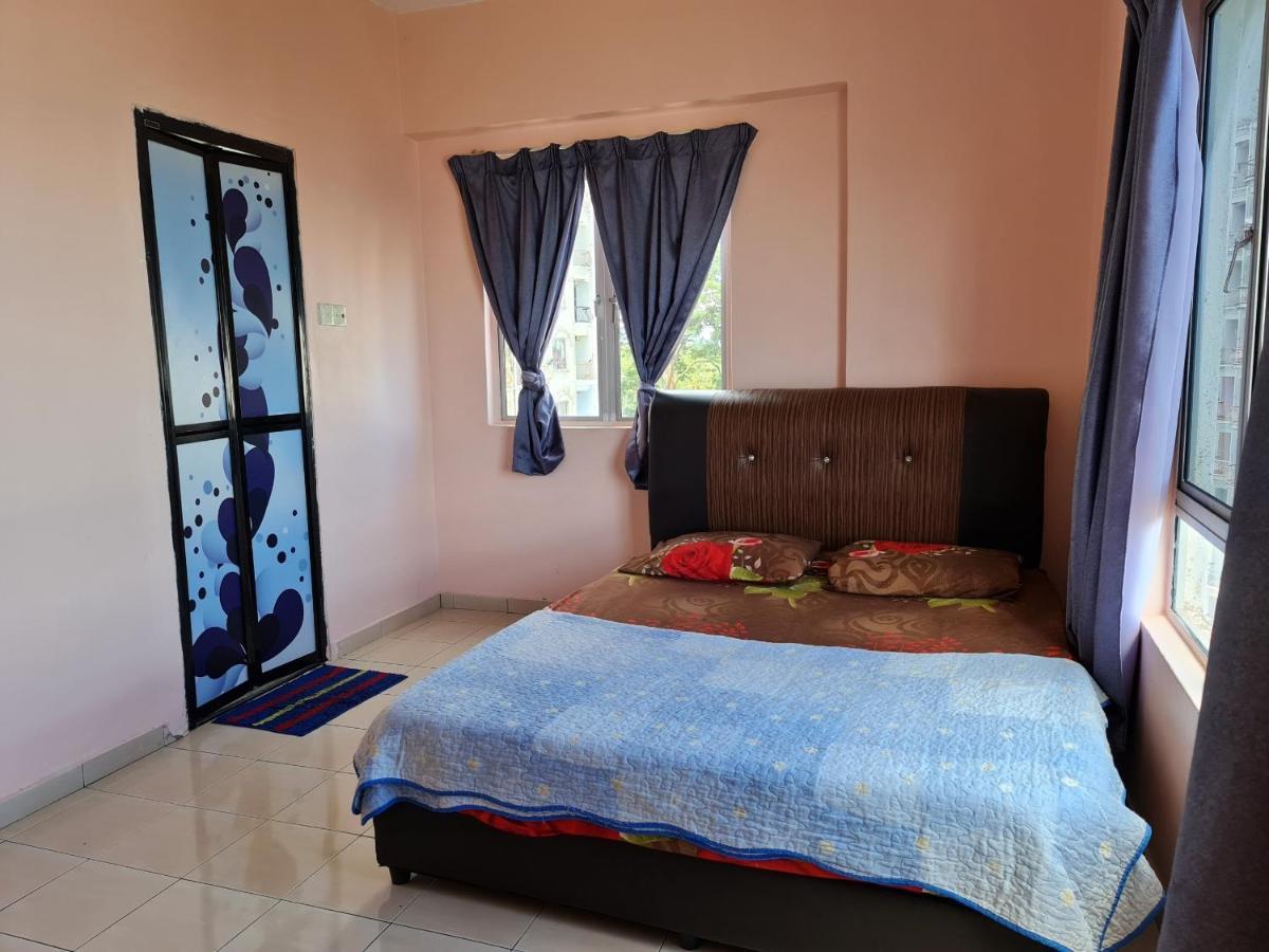 Sunshine Bay Resort Port Dickson Esterno foto