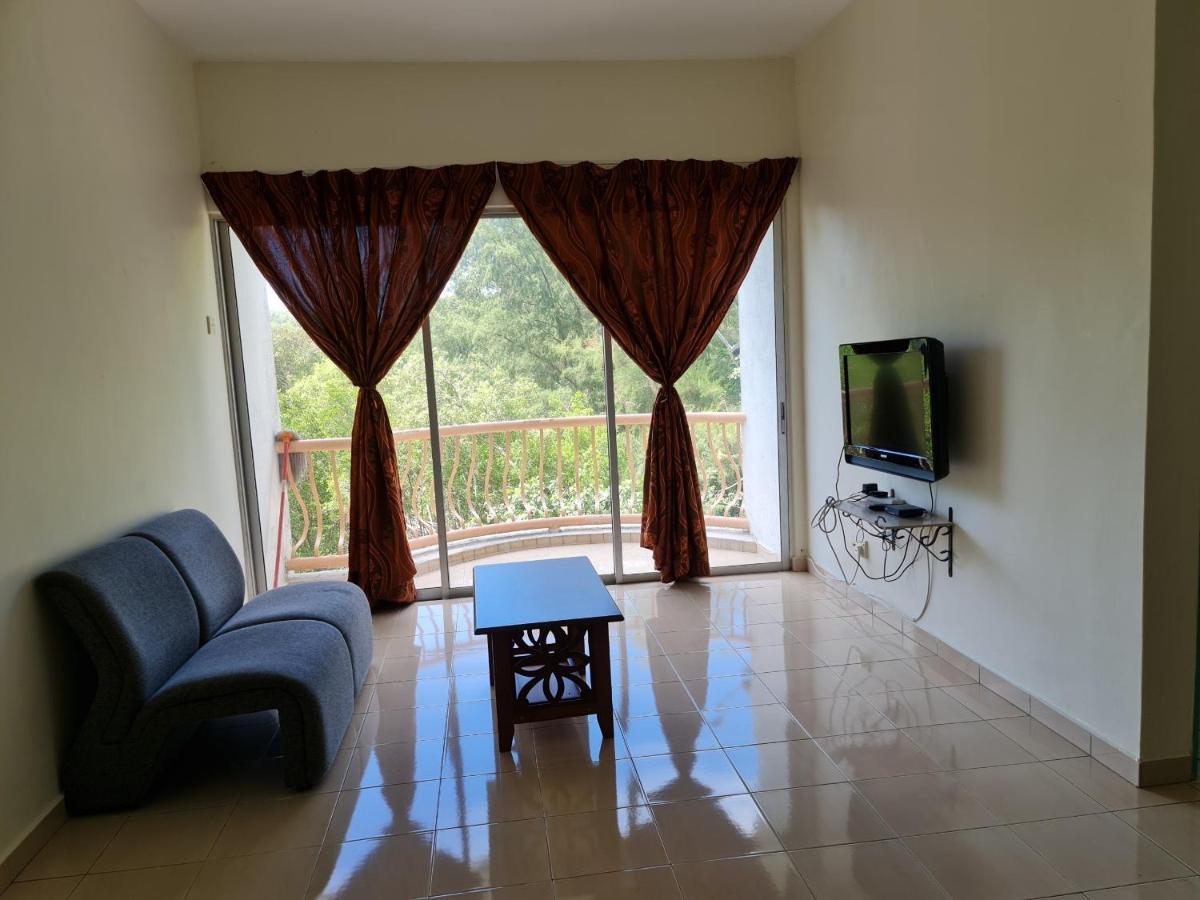 Sunshine Bay Resort Port Dickson Esterno foto