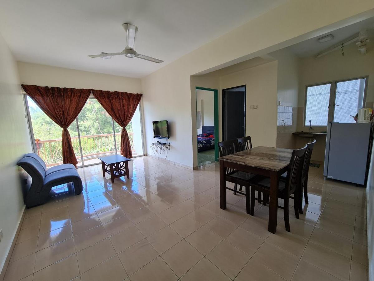 Sunshine Bay Resort Port Dickson Esterno foto