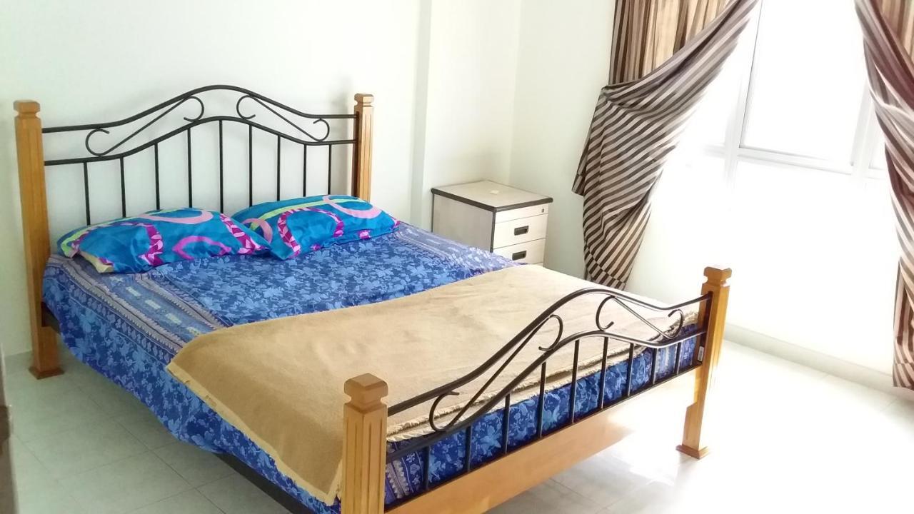 Sunshine Bay Resort Port Dickson Esterno foto
